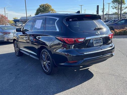 2016 INFINITI QX60 Base