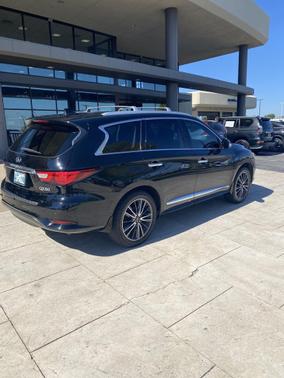 2016 INFINITI QX60 Base