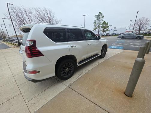 2022 Lexus GX 460 Premium