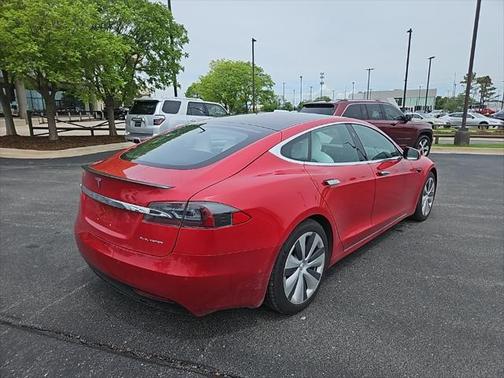 2020 Tesla Model S Long Range