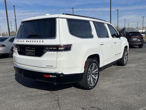 2023 Jeep Grand Wagoneer Series III 4x4