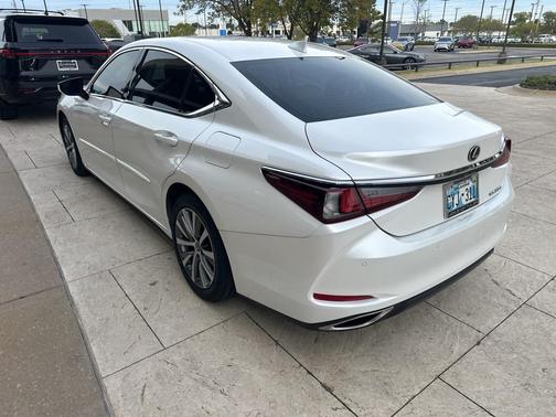 2020 Lexus ES 350 Base