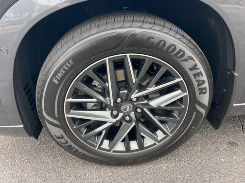 Cloudburst Gray 2026 Lexus TX 350 Premium