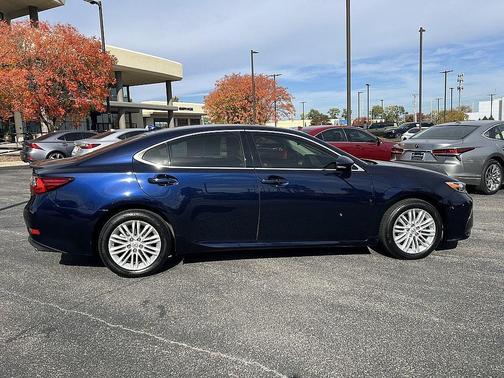 2017 Lexus ES 350 Base