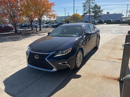 2017 Lexus ES 350 Base