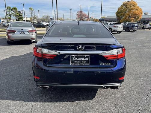 2017 Lexus ES 350 Base