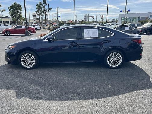 2017 Lexus ES 350 Base