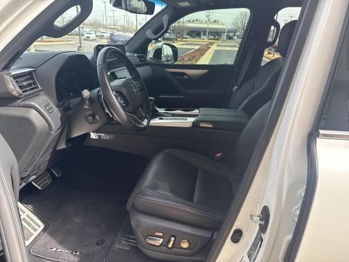 2023 Lexus LX 600 F SPORT
