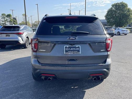 2018 Ford Explorer Sport