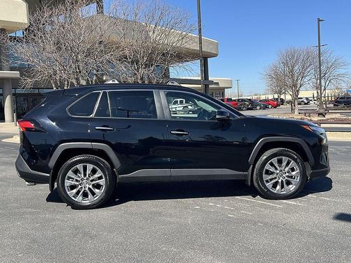 2023 Toyota RAV4 Limited