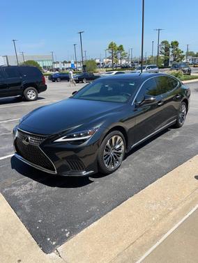 2022 Lexus LS 500 Base