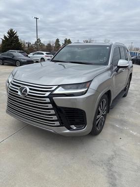 2023 Lexus LX 600 Luxury