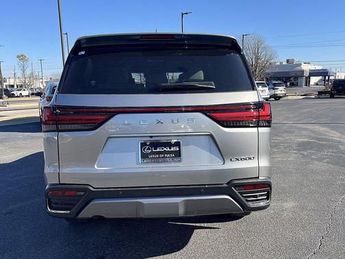 2023 Lexus LX 600 Luxury