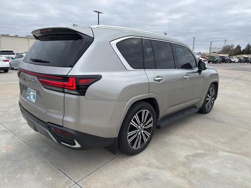 2023 Lexus LX 600 Luxury
