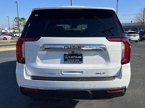 2024 GMC Yukon SLT