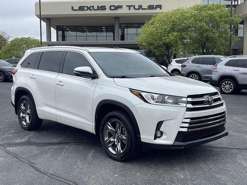 2019 Toyota Highlander Limited Platinum