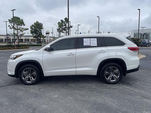 2019 Toyota Highlander Limited Platinum