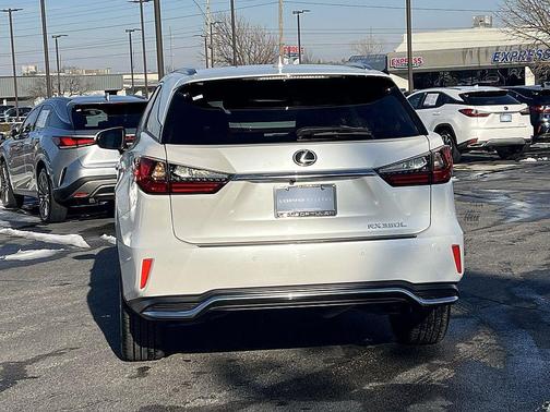 2022 Lexus RX 350L Base