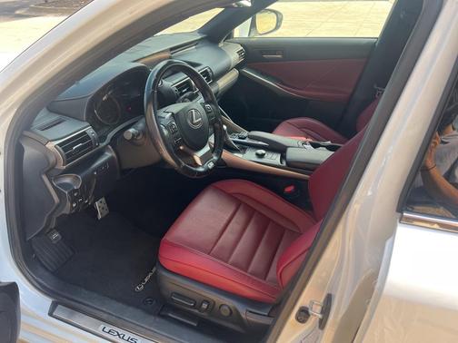 2020 Lexus IS 300 Base