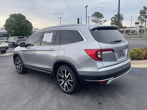 2020 Honda Pilot Touring 8-Passenger