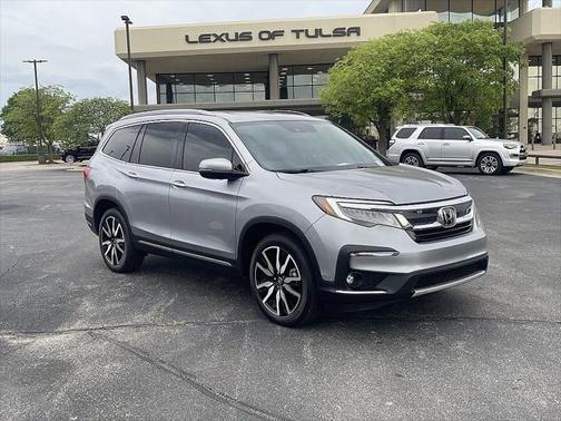 2020 Honda Pilot Touring 8-Passenger