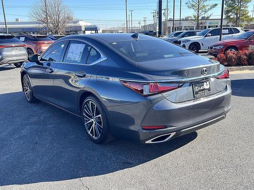 2025 Lexus ES 350 Base