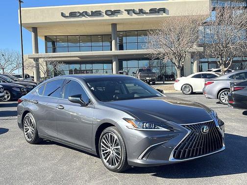 2025 Lexus ES 350 Base