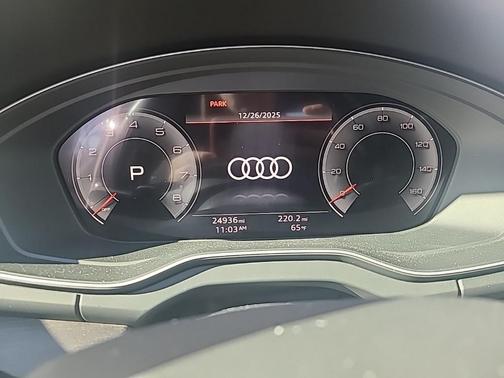 2023 Audi Q5 45 S line Prestige