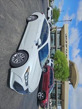 2021 Toyota Avalon Hybrid XLE Plus