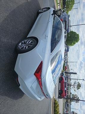 2021 Toyota Avalon Hybrid XLE Plus
