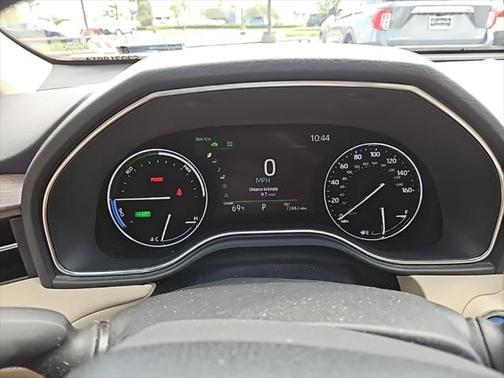 2021 Toyota Avalon Hybrid XLE Plus