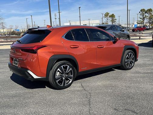 2021 Lexus UX 250h Base