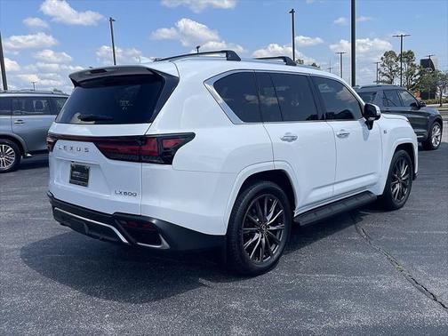 2022 Lexus LX 600 Base
