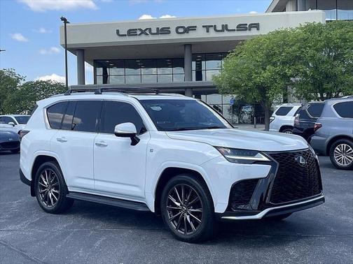 2022 Lexus LX 600 Base