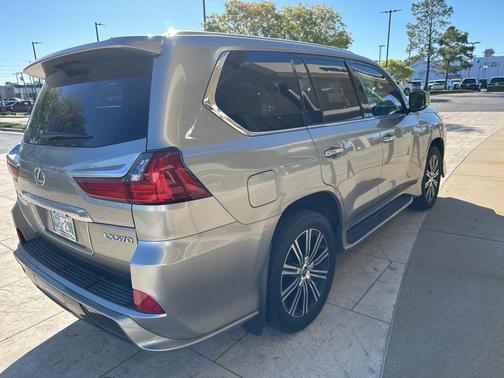 2020 Lexus LX 570 Three-Row