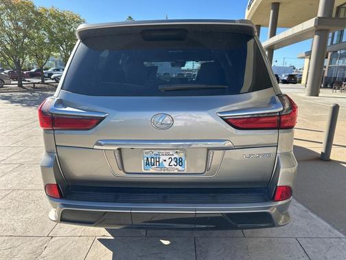 2020 Lexus LX 570 Three-Row