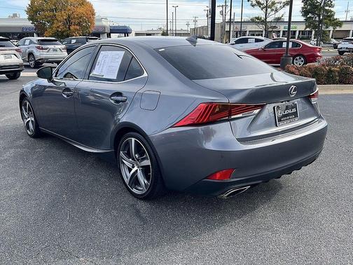 2018 Lexus IS 300 Base