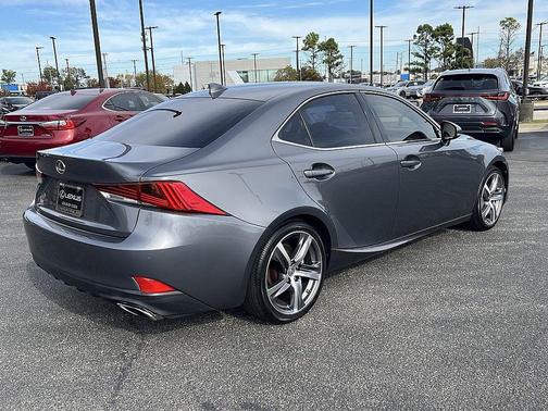 2018 Lexus IS 300 Base