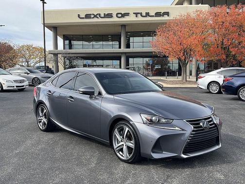 2018 Lexus IS 300 Base