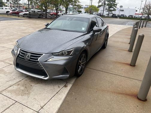 2018 Lexus IS 300 Base