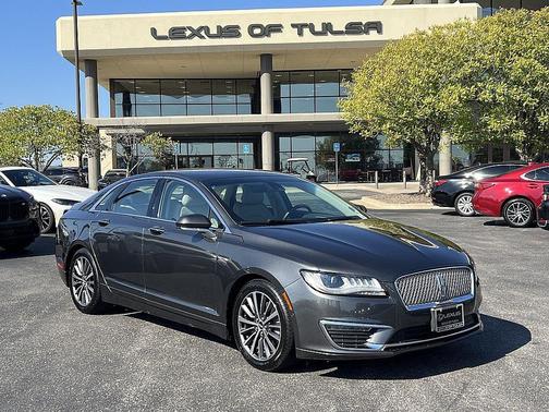 2018 Lincoln MKZ Select