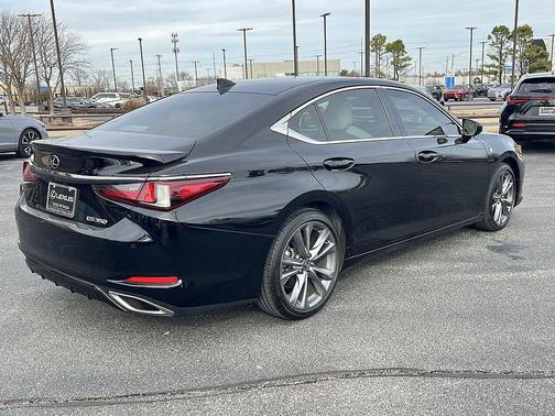2022 Lexus ES 350 F Sport