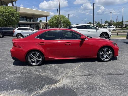2018 Lexus IS 300 Base