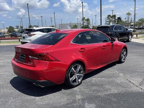 2018 Lexus IS 300 Base