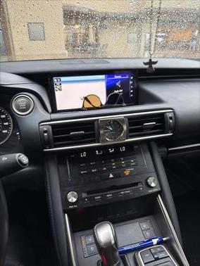 2018 Lexus IS 300 Base
