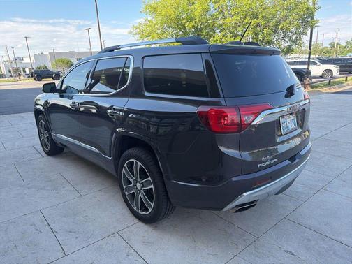 Iridium Metallic 2018 GMC Acadia Denali
