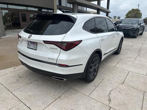 2022 Acura MDX A-Spec Package
