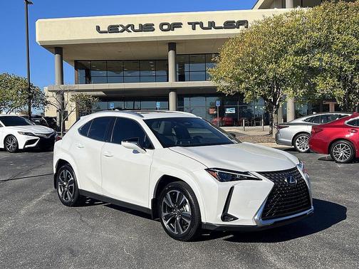2025 Lexus UX 300h Premium