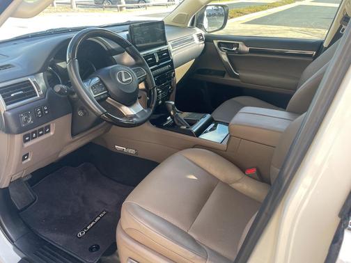 2023 Lexus GX 460 Luxury