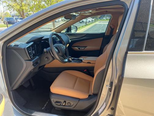 2025 Lexus NX 350 Premium